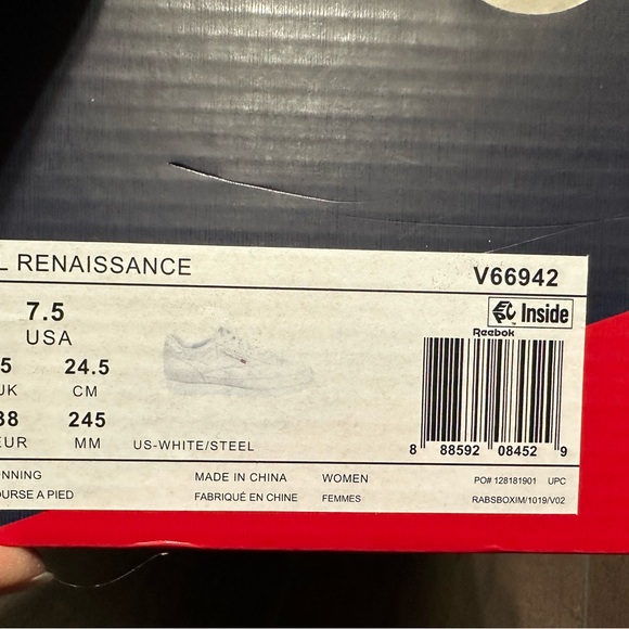 Reebok Renaissance White and Steel Sneakers Size 7.5 - Picture 2 of 10